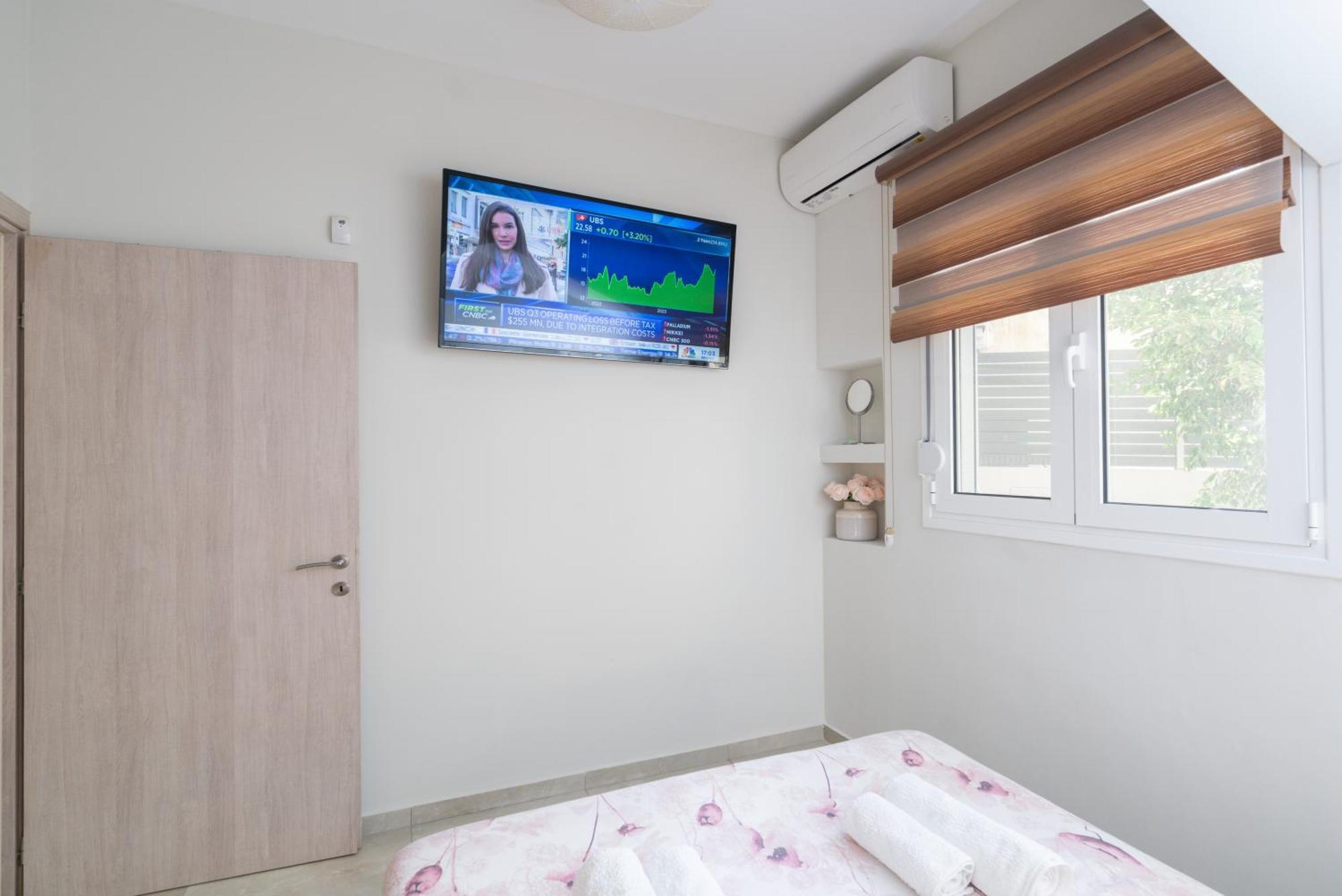 Neon Apartment, Modern, High Quality, Central Apt, Heraklion City 外观 照片