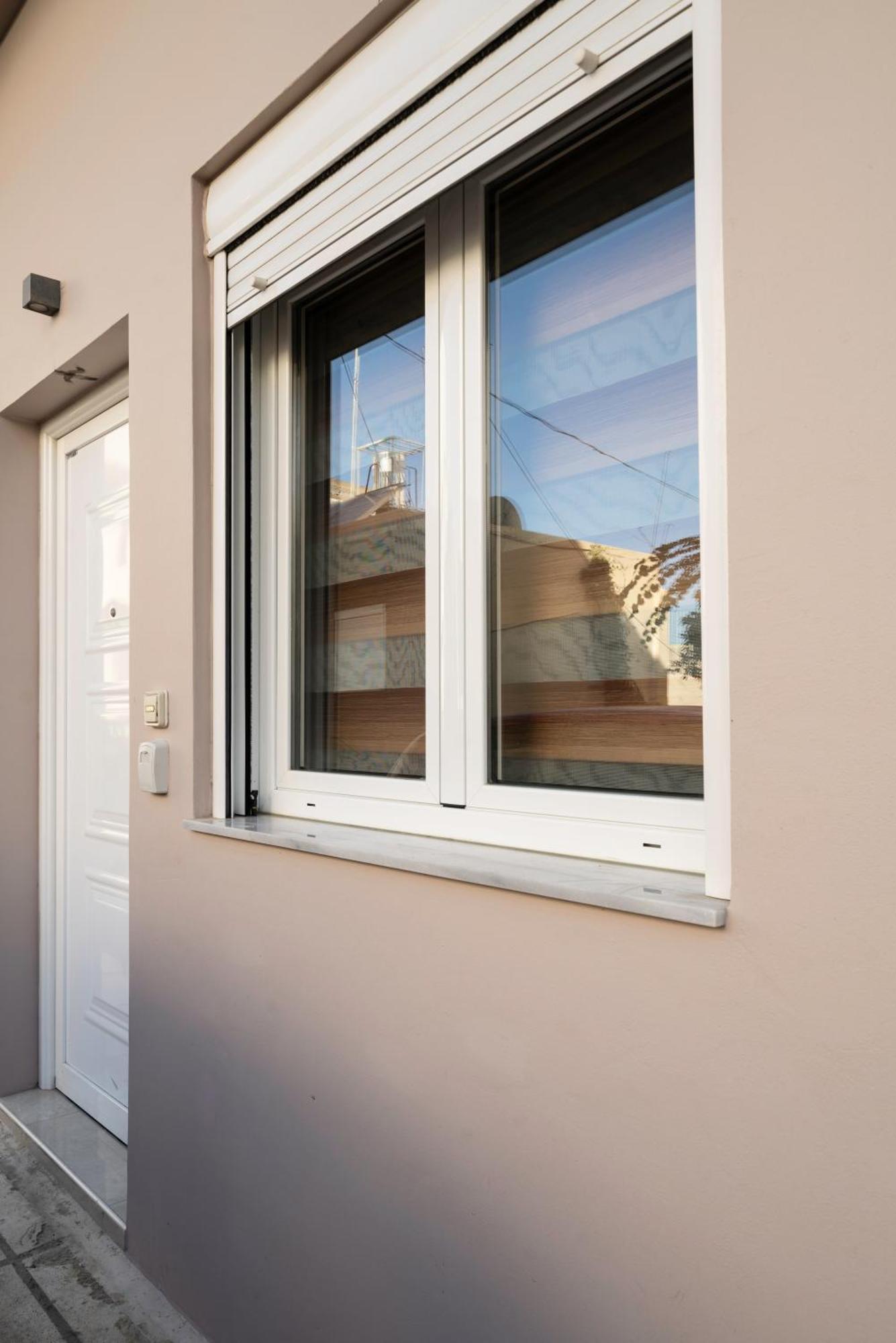 Neon Apartment, Modern, High Quality, Central Apt, Heraklion City 外观 照片