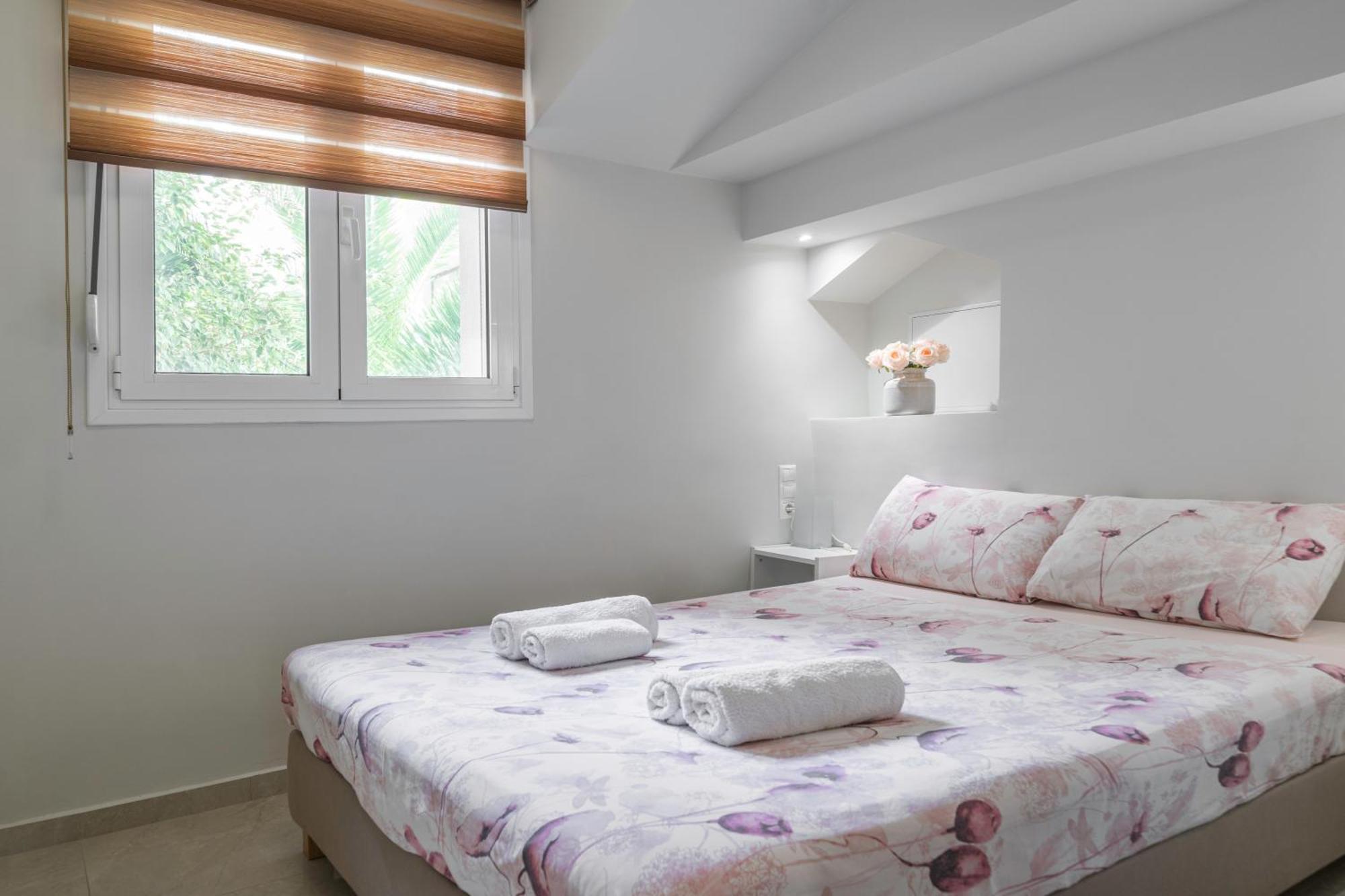 Neon Apartment, Modern, High Quality, Central Apt, Heraklion City 外观 照片